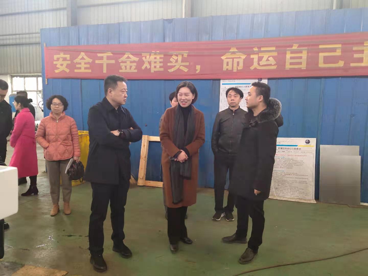 湖南麥克斯攪拌捏合設備有限公司,湘潭攪拌混合設備生產(chǎn)銷(xiāo)售,湘潭立式捏合機生產(chǎn)銷(xiāo)售 湖南麥克斯攪拌捏合設備有限公司,湘潭攪拌混合設備生產(chǎn)銷(xiāo)售,湘潭立式捏合機生產(chǎn)銷(xiāo)售